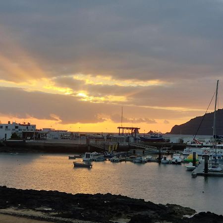 La Graciosa Camelia Beach Vistas Mar Caleta de Sebo Ngoại thất bức ảnh