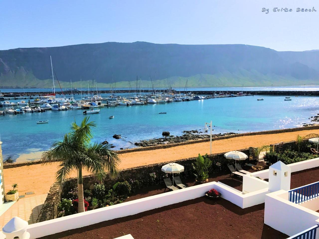 La Graciosa Camelia Beach Vistas Mar Caleta de Sebo Ngoại thất bức ảnh